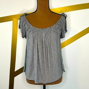 American Eagle L super soft & sexy black and white top